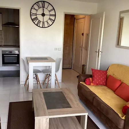 Appartamento 2 Pieces Meubles A Juan Les Pins