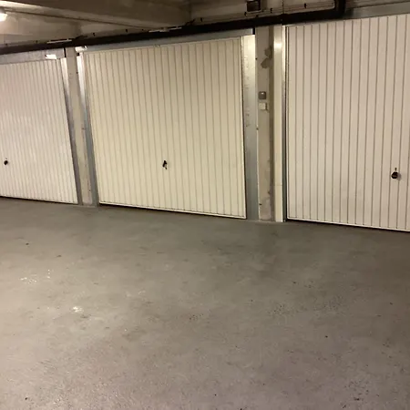 2 Pieces Meubles A Juan Les Pins 아파트 앙티브