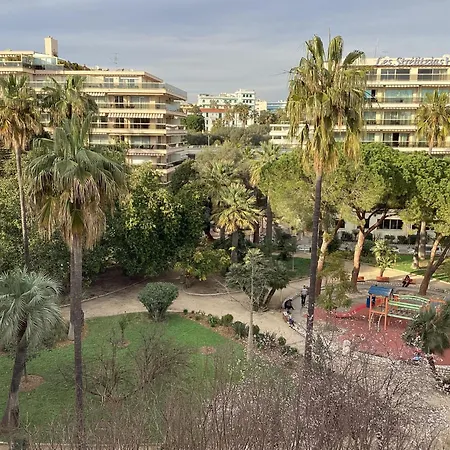2 Pieces Meubles A Juan Les Pins شقة